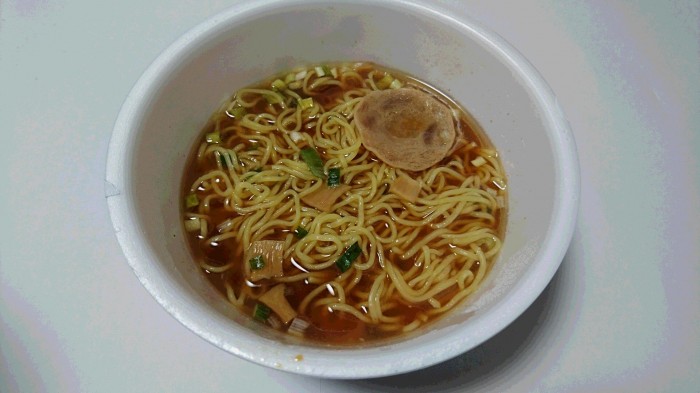 【コンビニ新商品・カップ麺】 エースコック 新王道の一杯 特製中華そば の巻の写真3