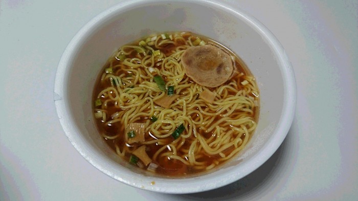 【コンビニ新商品・カップ麺】　エースコック　新王道の一杯　特製中華そば　の巻の写真3