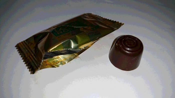 【コンビニ新商品 お菓子】 不二家 LOOK ROYAL 抹茶の余韻 の巻の写真4