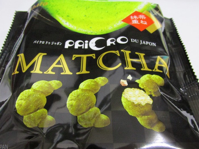 【コンビニ新商品・お菓子】 東ハト パイクロ 抹茶重ね の巻の写真2