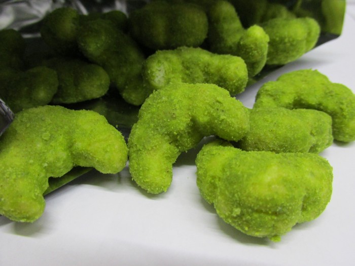 【コンビニ新商品・お菓子】 東ハト パイクロ 抹茶重ね の巻の写真4