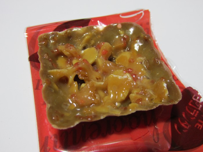 【コンビニ新商品・お菓子】　ロッテ　ショコランタン　林檎のカラメリゼ　の巻の写真5