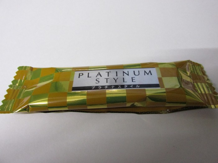 【コンビニ新商品・お菓子】 カバヤ 薫るブロンドショコラ の巻の写真4