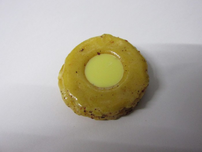 【コンビニ新商品・お菓子】 ブルボン チーズおかき はちみつ梅味 の巻の写真4