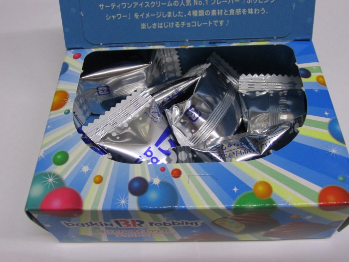 【コンビニ新商品・お菓子】 不二家 サーティワンチョコ ポッピングシャワー の巻の写真4