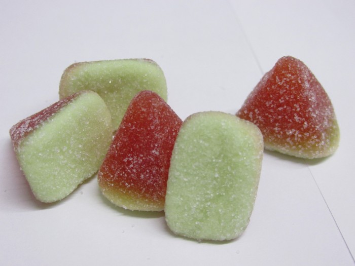 【コンビニ新商品・お菓子】 カバヤ すいかグミ の巻の写真5