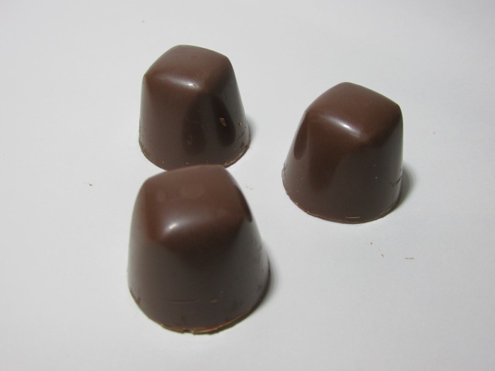 【コンビニ新商品・お菓子】 不二家 ルックロイヤル 贅沢フルーツ の巻の写真4
