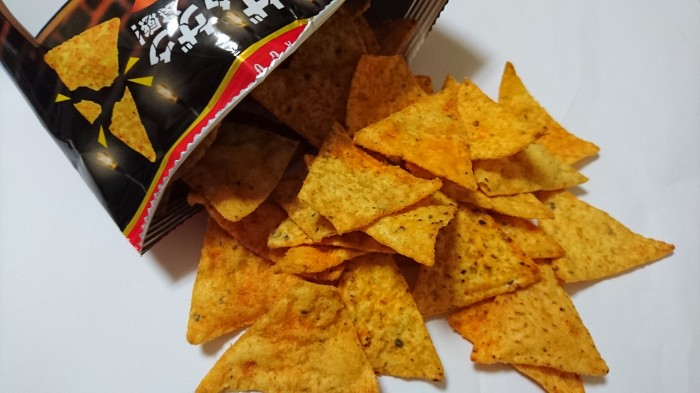 【コンビニ新商品・お菓子】 湖池屋 ドンタコス プレミアーゴ ビーフファヒータ の巻の写真4