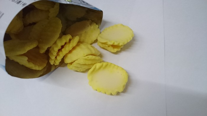 【コンビニ新商品・お菓子】 ブルボン じゃがチョコ ナノ 塩レモン の巻の写真4
