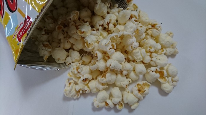 【コンビニ新商品・お菓子】 フリトレー マイクポップコーン しあわせバター味 の巻の写真4