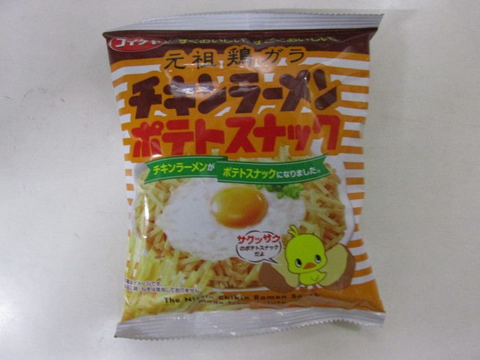 【コンビニ新商品・お菓子】　湖池屋　チキンラーメン　ポテトスナック　の巻の写真2