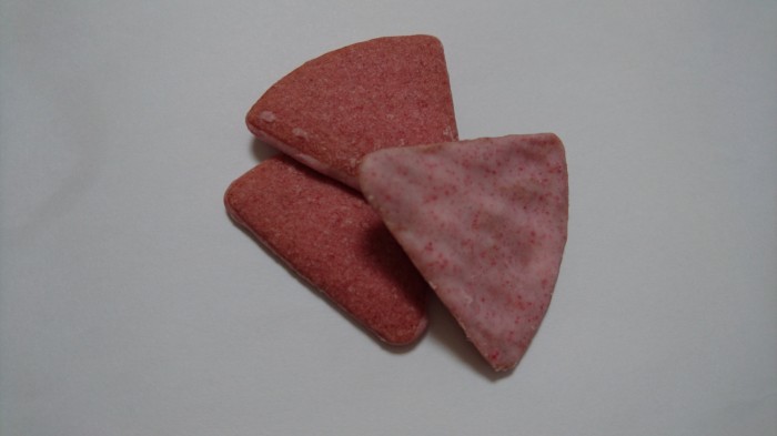 【コンビニ新商品・お菓子】 グリコ 果julia いちご の巻の写真4