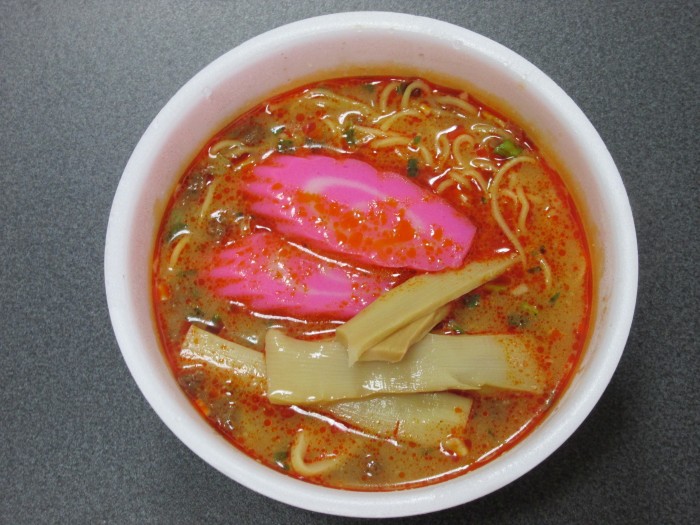 【コンビニ新商品・カップ麺】 日清 麺職人 担担麺 の巻の写真3